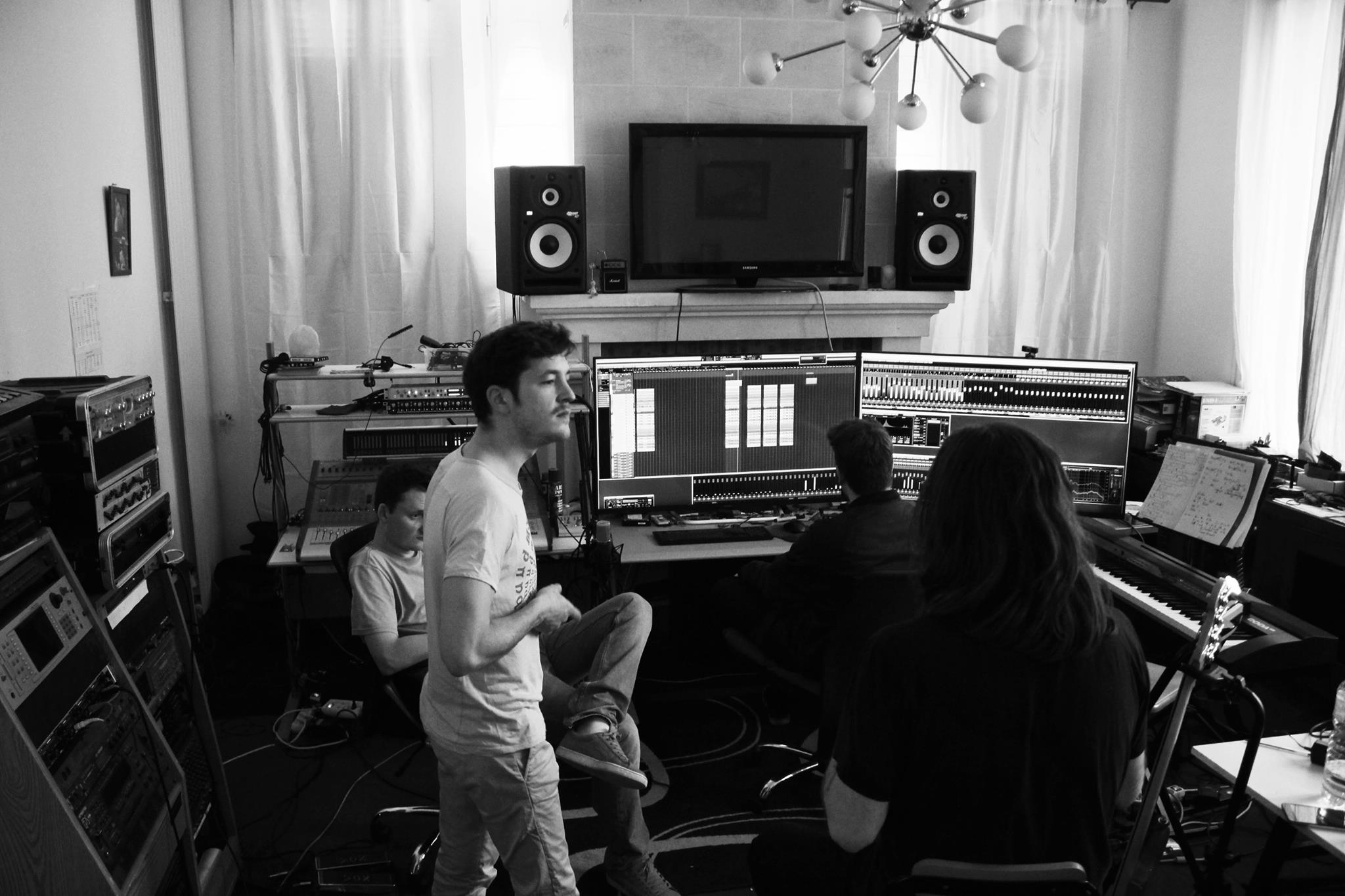 Smogs & Tacos en studio pour son premier album